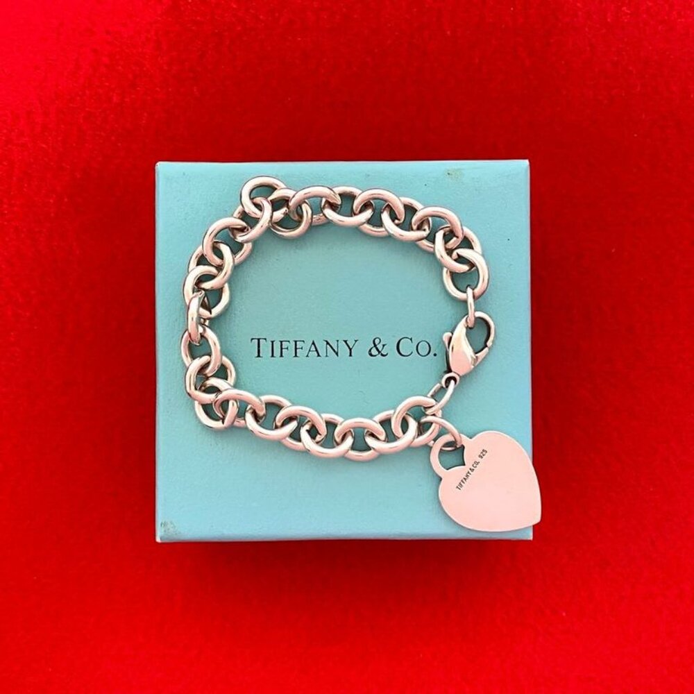 Tiffany & Co. Return to Tiffany Heart Tag Bracelet Silver 925 Chain Bangle